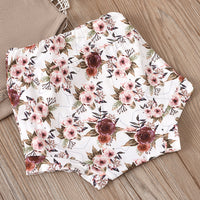 Load image into Gallery viewer, 3 Pieces Baby Girl Brown Ribbed Bodysuit &amp; Flower Shorts &amp; Headband Set Wholesale 57764642
