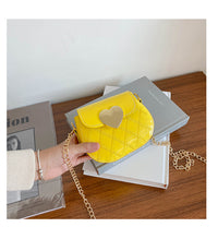 Load image into Gallery viewer, Kid Girl Love Heart Graphic Crossbody Bag Wholesale 10675760
