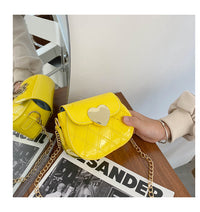 Load image into Gallery viewer, Kid Girl Love Heart Graphic Crossbody Bag Wholesale 10675760
