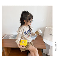 Load image into Gallery viewer, Kid Girl Love Heart Graphic Crossbody Bag Wholesale 10675760
