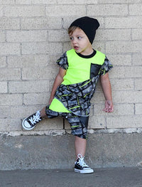 Load image into Gallery viewer, Two-Piece Contrast Color Boy Set Top Matching Shorts Wholesale 46072516
