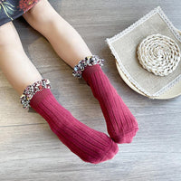 Load image into Gallery viewer, Girl Socks Foral Trim Wholesale 01961271
