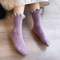 Load image into Gallery viewer, Girl Socks Foral Trim Wholesale 01961271
